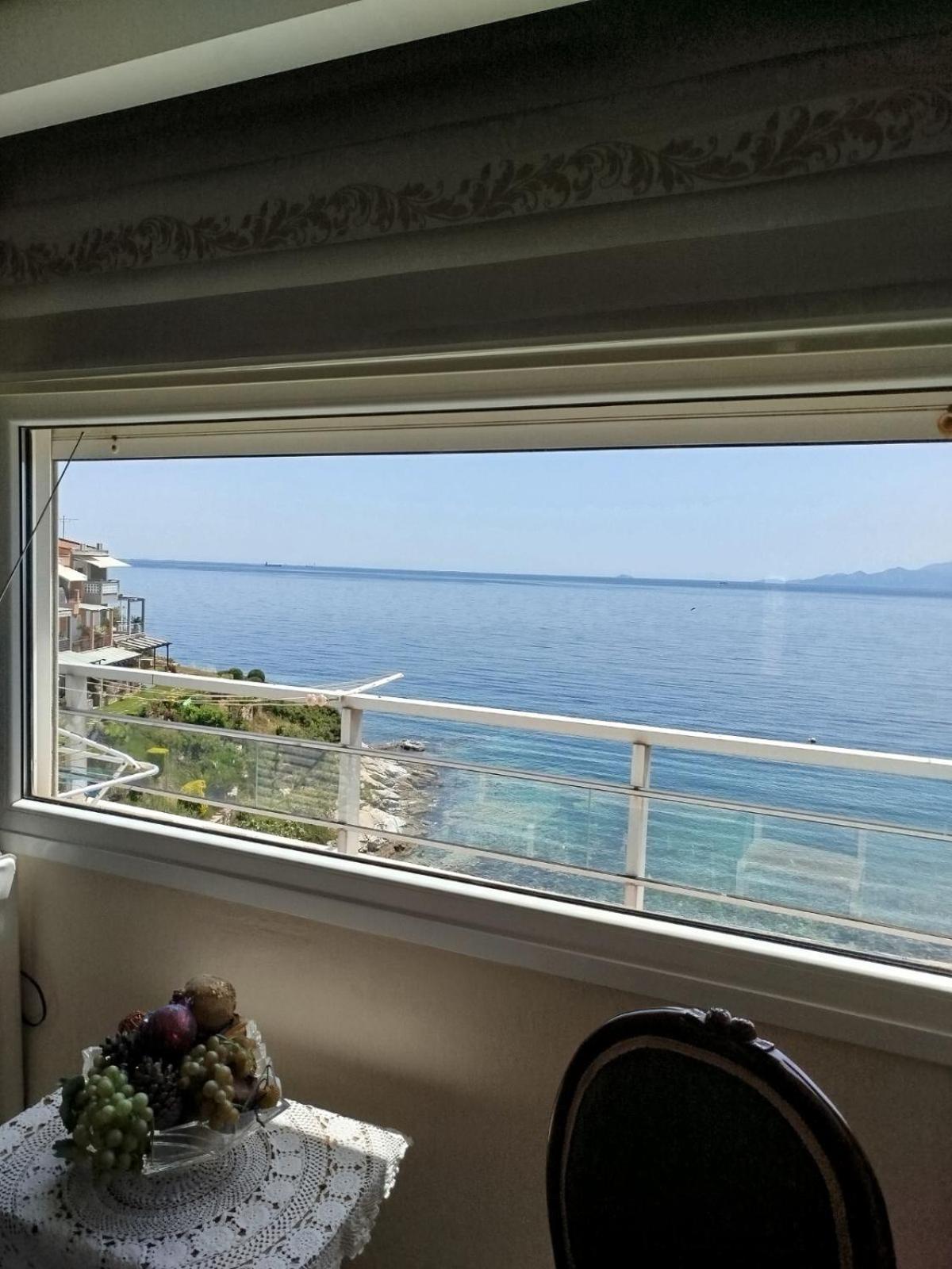 Ferienwohnung Roof Garden By The Sea Kavala Exterior foto